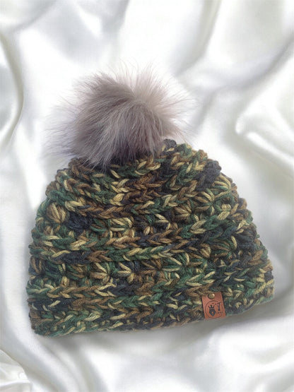 Chunky Star-Flakes Pompom Beanie