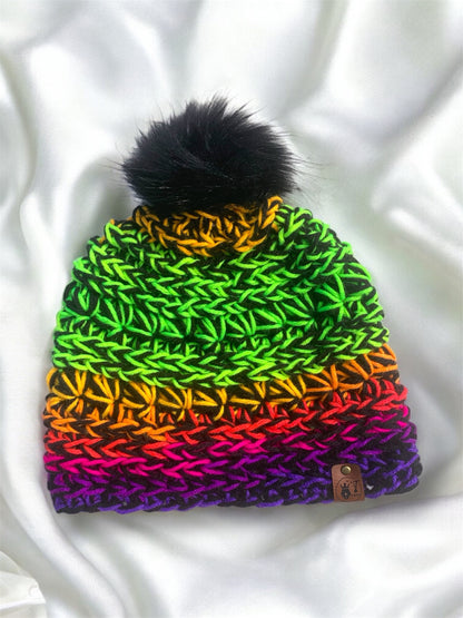 Chunky Star-Flakes Pompom Beanie