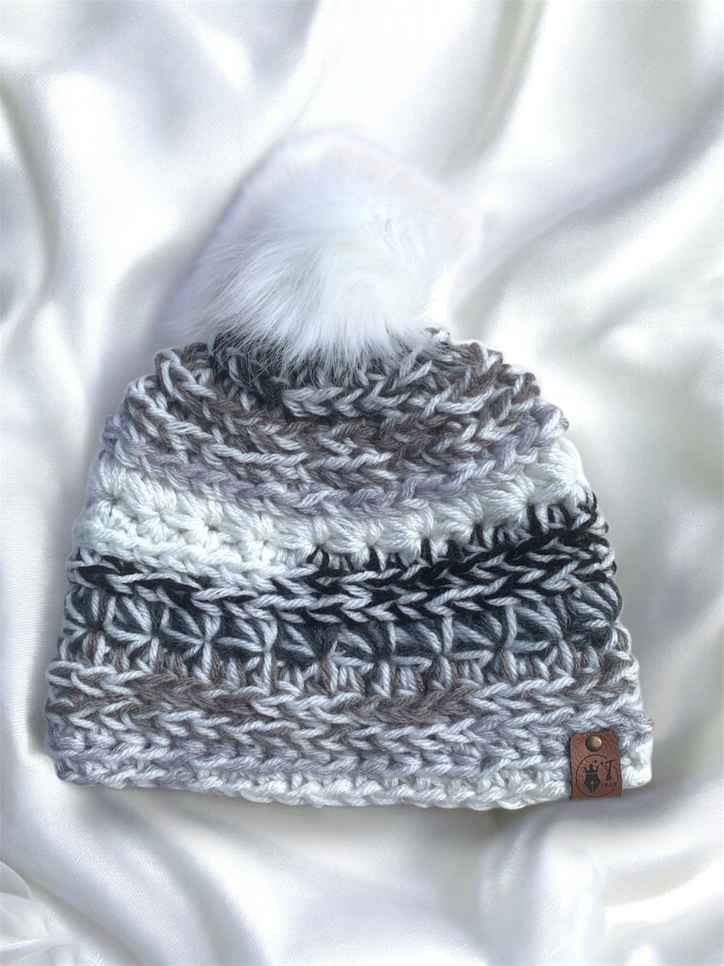 Chunky Star-Flakes Pompom Beanie