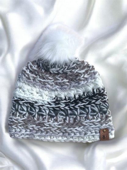 Chunky Star-Flakes Pompom Beanie